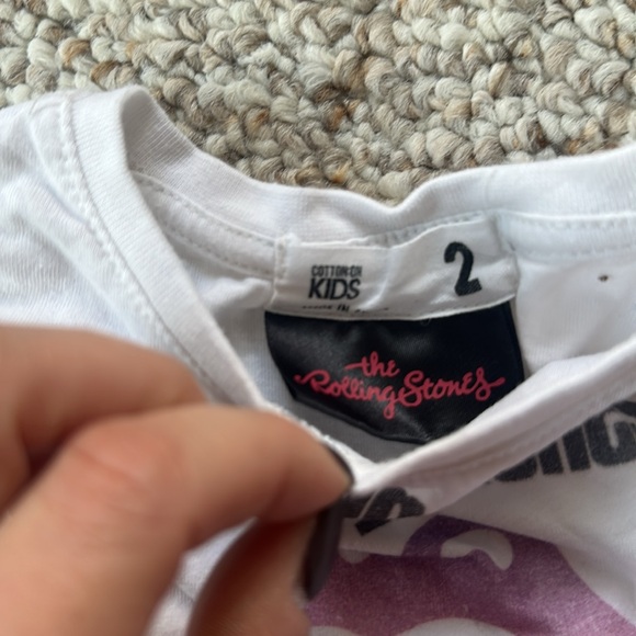 Toddler Rolling Stones shirt - Picture 3 of 3
